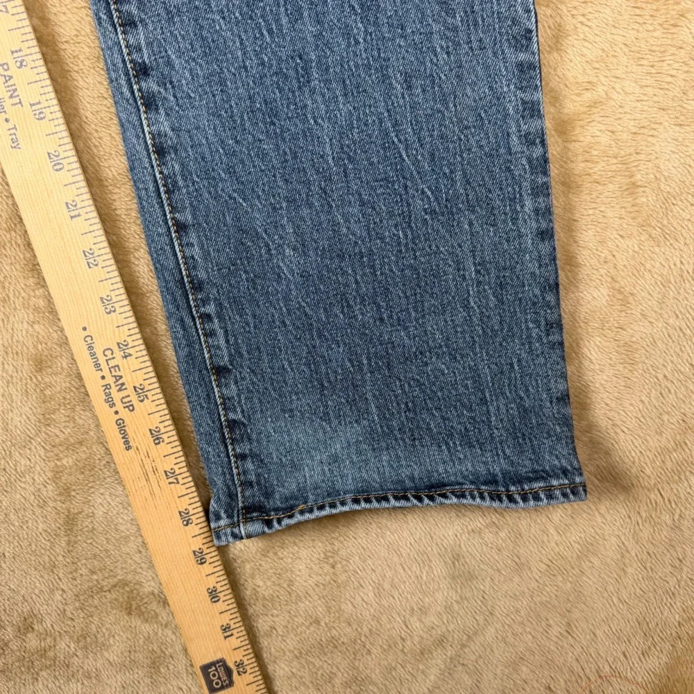 Levis 501 Original Fit Mens Jeans 36x30 Medium Wash Blue Straight Leg 00501-2421